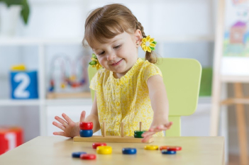 В крупнейшем российском издании «Аргументы и факты» размещено экспертное мнение педагога НСПК